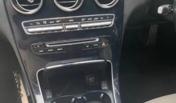 Mercedes-Benz C180 AMG Line – PDL – $200K full