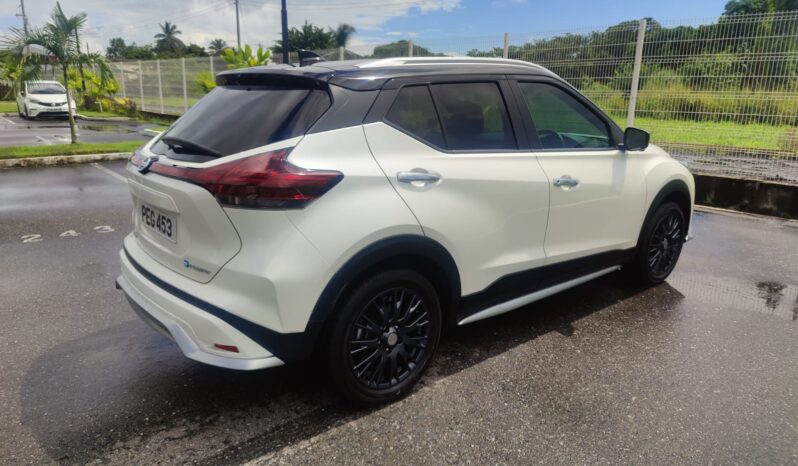 Nissan Kicks Autech – PEG full