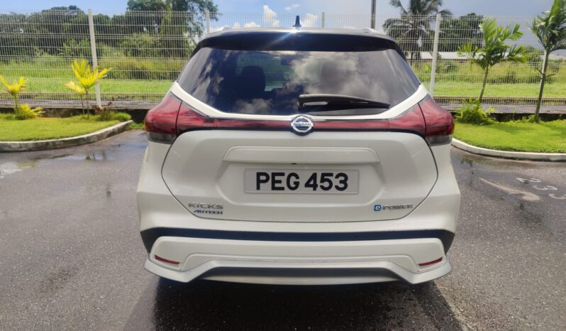 Nissan Kicks Autech – PEG full