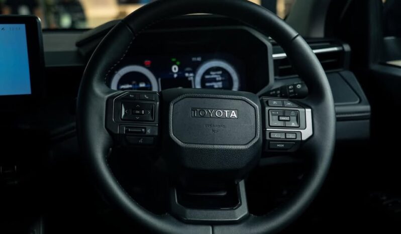 2026 Toyota Hilux Travo E full