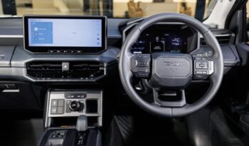 2026 Toyota Hilux Travo E full