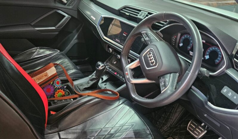Audi Q3 – PEH – full