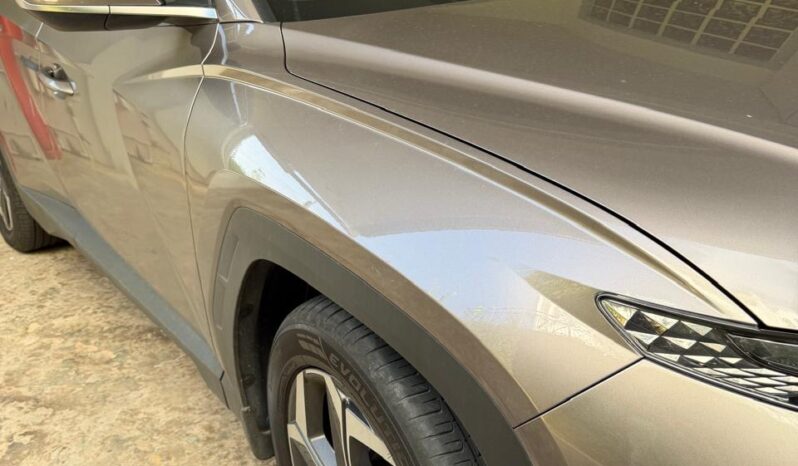 Hyundai Tucson – PEC – $200k full